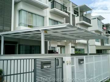 หลังคากันสาด ที่จอดรถ